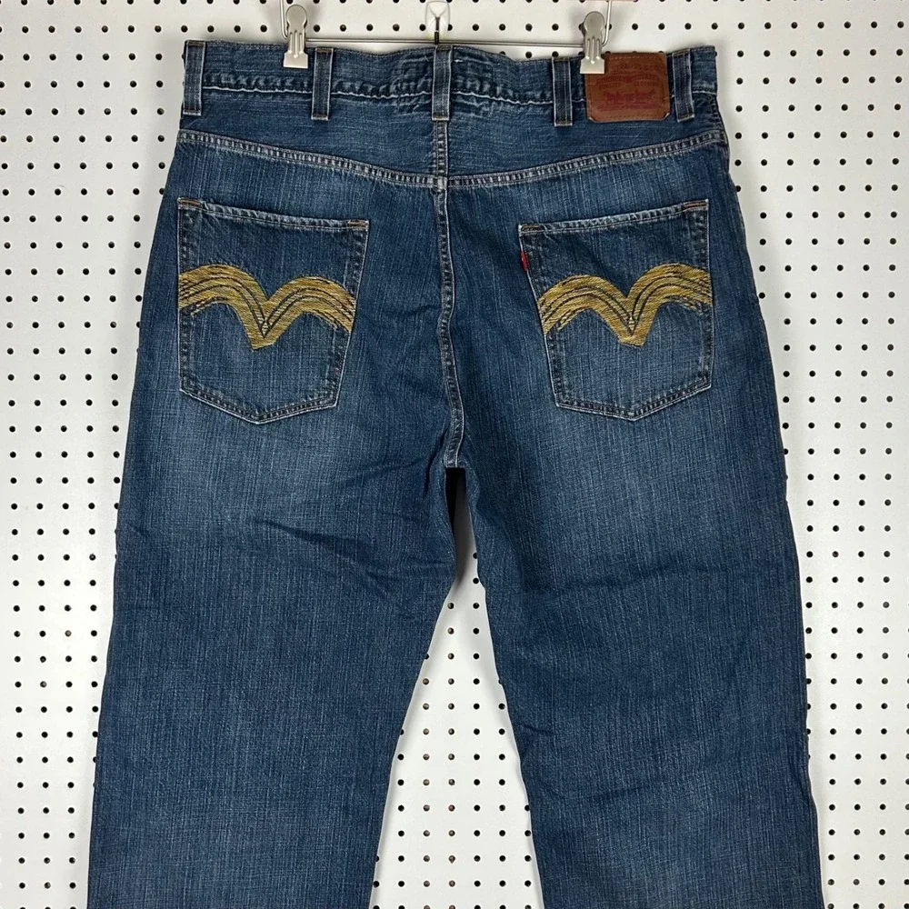 Levis 569 Loose Straight Shorts Mens 40 Blue Denim Embroidered Capri Hemmed Y2K
